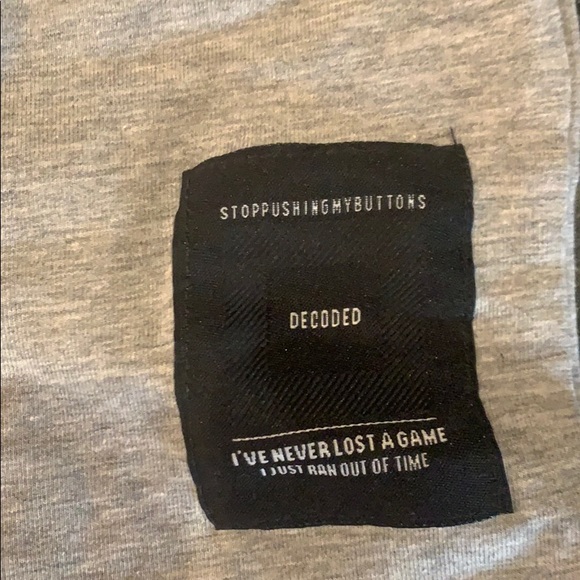 BNWT TSHIRT - Picture 3 of 5